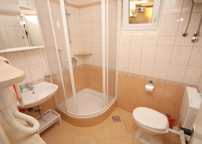 דירה With Parking Space - Makarska - 2709 *