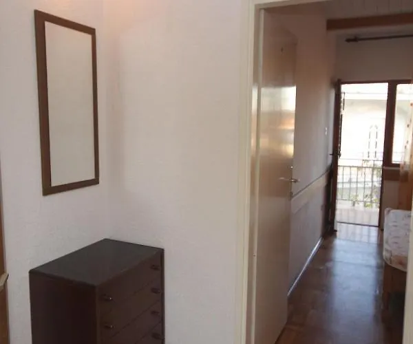 דירה With Parking Space - Makarska - 2709 *