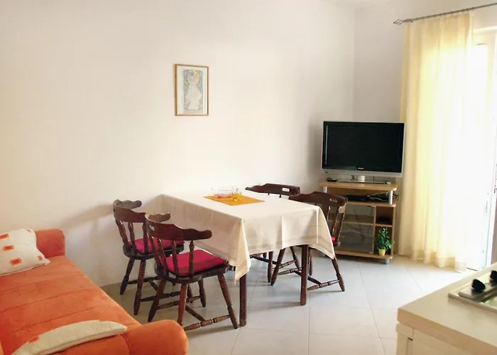 With Parking Space - Makarska - 2709