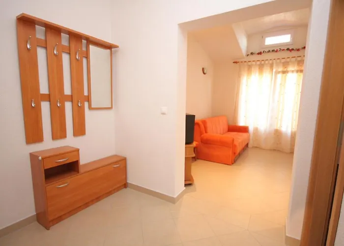 With Parking Space - Makarska - 2709 דירה