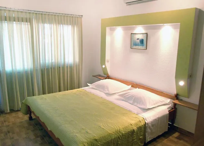 דירה With Parking Space - Makarska - 2709 באסקה וודה